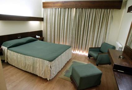 фото отеля Hotel Costa de Prata 2