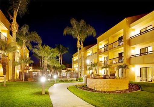 фото отеля Courtyard San Diego Sorrento Mesa La Jolla