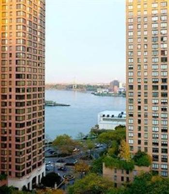 фото отеля Courtyard by Marriott New York Manhattan / Upper East Side