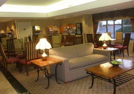 фото отеля Comfort Inn & Suites Thomson