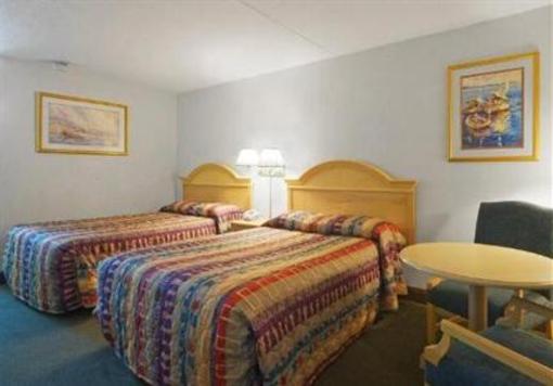 фото отеля Americas Best Value Inn Tillmans Corner