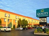 Quality Inn & Suites Riverfront