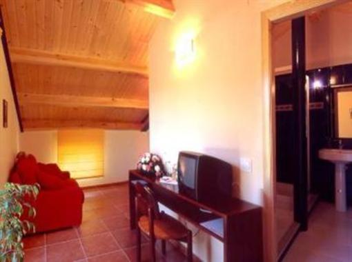 фото отеля Apartamentos La Solana Vall de Boi