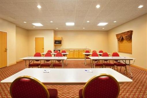 фото отеля Holiday Inn Express Hotel & Suites Logansport