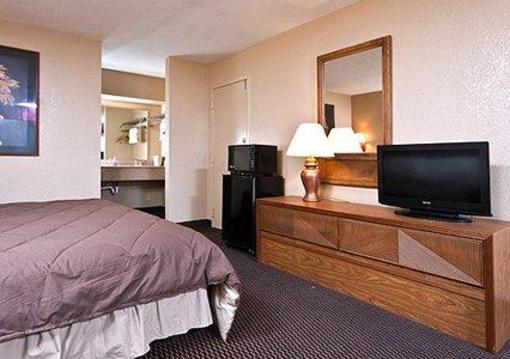 фото отеля Econo Lodge Inn & Suites Hamilton (Alabama)