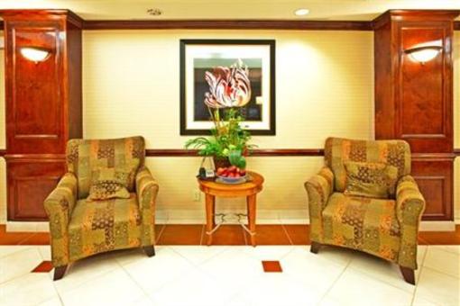 фото отеля Holiday Inn Express Dickson