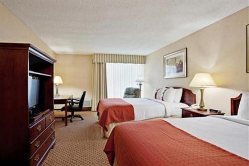 фото отеля Holiday Inn Fresno-Airport