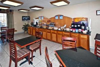 фото отеля BEST WESTERN PLUS Twin View Inn & Suites