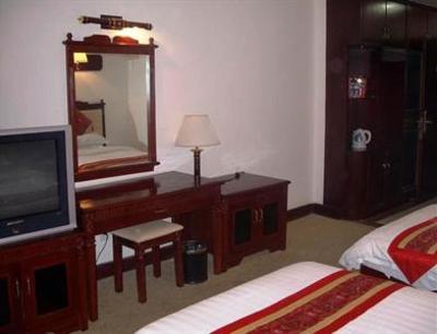 фото отеля Yuanfeng Hotel