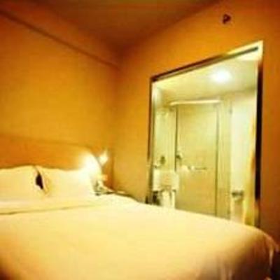 фото отеля Super 8 Hotel Lanzhou Hong Xing Xiang