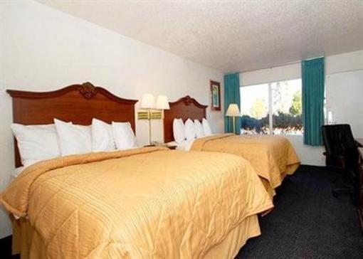 фото отеля Quality Inn Weeki Wachee