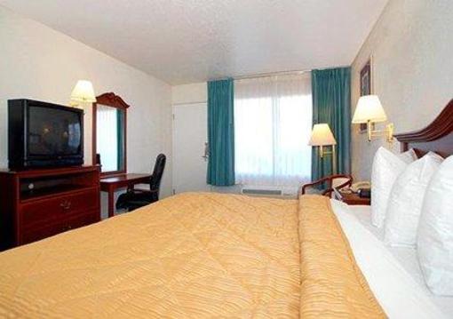 фото отеля Quality Inn Weeki Wachee