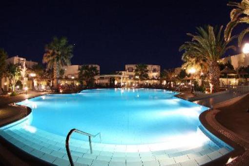 фото отеля Europa Beach Hotel
