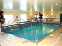 Country Inn & Suites Topeka-West