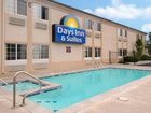 фото отеля Days Inn & Suites Wichita