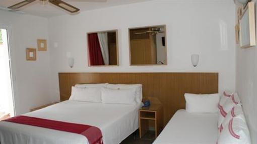 фото отеля Hotel La Caleta de Tamariu