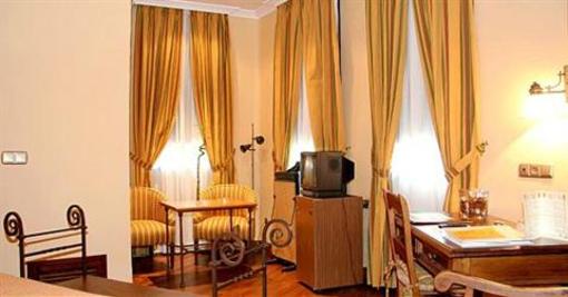 фото отеля Paris Hostal Valladolid