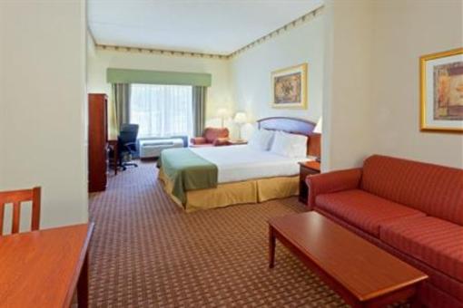 фото отеля Holiday Inn Express Hotel & Suites North East