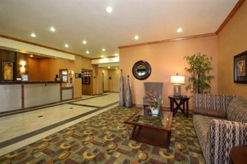 фото отеля BEST WESTERN PLUS Christopher Inn & Suites