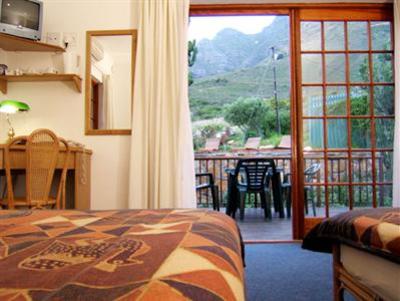 фото отеля Eagles Nest Guesthouse Cape Town