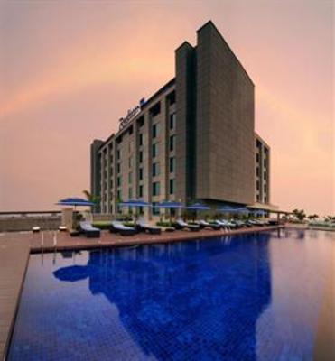 фото отеля Radisson Blu Hotel Paschim Vihar