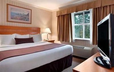 фото отеля Coast Surrey Guildford Hotel