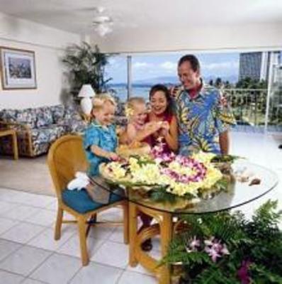фото отеля Outrigger Waikiki Shore Resort Honolulu