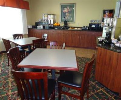фото отеля BEST WESTERN Lawrenceburg Inn