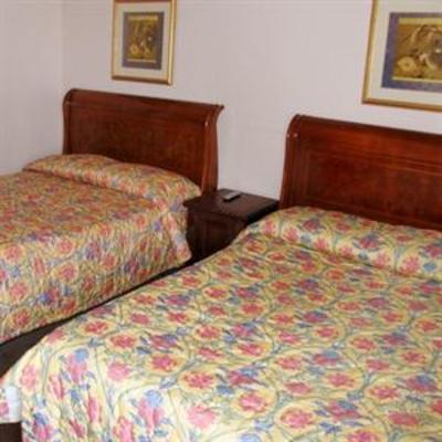 фото отеля Budget Inn Greenfield