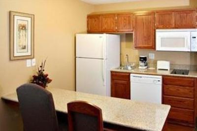 фото отеля Crossings Inn and Suites Perham