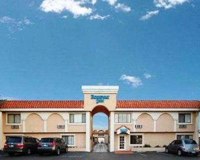 фото отеля Rodeway Inn And Suites Inglewood