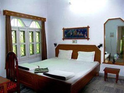 фото отеля Hotel Temple on Ganges