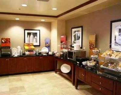 фото отеля Hampton Inn & Suites Florence-North I-95