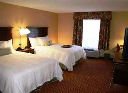 фото отеля Hampton Inn & Suites Florence-North I-95