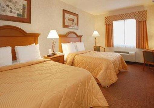 фото отеля Comfort Inn Seekonk