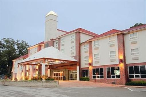 фото отеля BEST WESTERN Sandusky Hotel & Suites