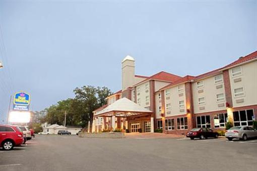 фото отеля BEST WESTERN Sandusky Hotel & Suites