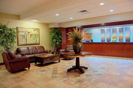 фото отеля BEST WESTERN Sandusky Hotel & Suites