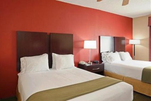 фото отеля Holiday Inn Express Hotel & Suites Oxford (Mississippi)