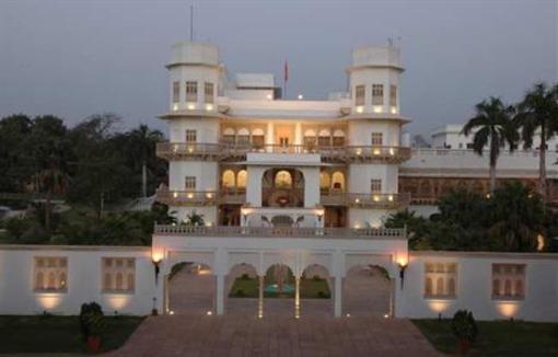 фото отеля Usha Kiran Palace