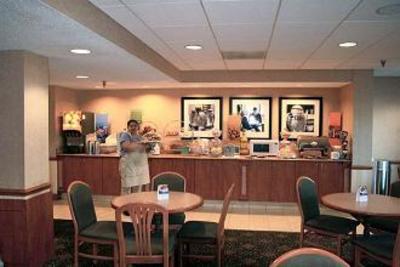 фото отеля Hampton Inn Germantown / Gaithersburg