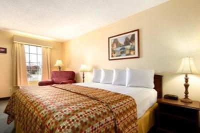 фото отеля Baymont Inn & Suites Georgetown Near Georgetown Marina