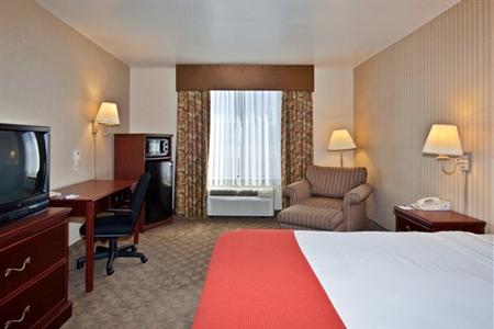 фото отеля Holiday Inn Express Hotel & Suites Henderson (Nevada)