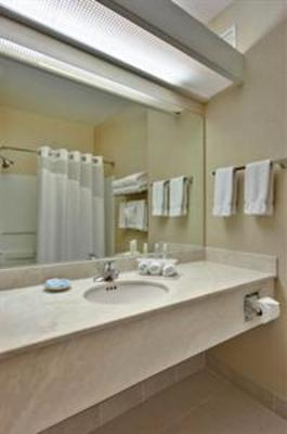фото отеля Holiday Inn Express Hotel & Suites Henderson (Nevada)