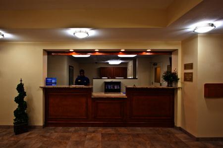 фото отеля Candlewood Suites Tallahassee