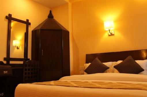 фото отеля Hotel Peninsula Nepal