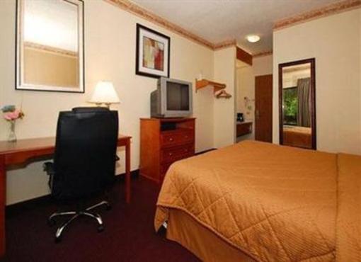 фото отеля Comfort Inn & Suites Markham