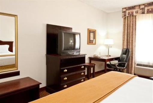 фото отеля Holiday Inn Express Clanton