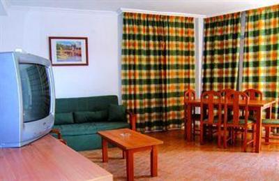 фото отеля Apartamentos Maracay Roquetas de Mar