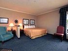 фото отеля Quality Inn & Suites Yacht Club Basin